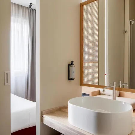 Oda ve Kahvaltı Atel