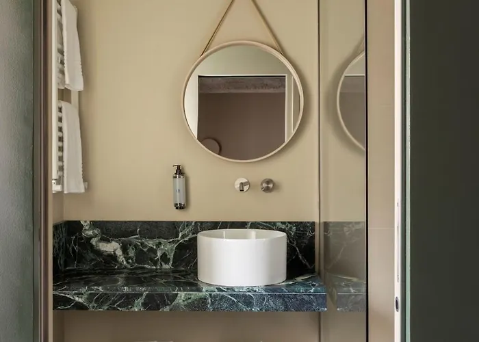 Alojamento de Acomodação e Pequeno-almoço Atel 4*