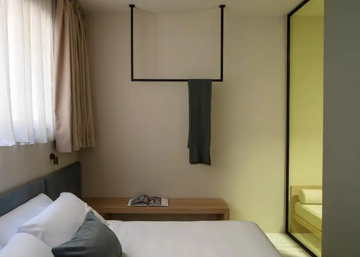 Alojamento de Acomodação e Pequeno-almoço Atel 4*